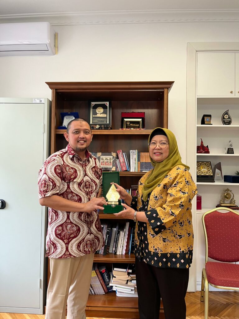 dukunganindonesiaislamiccenterosijek2025judul dompet dhuafa