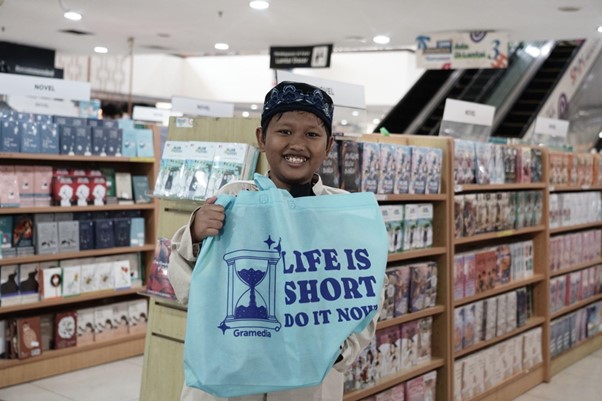 tokiomarineddschoolkitpenyintas202507 dompet dhuafa