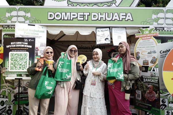 boothmusholaddbangorfest09 dompet dhuafa