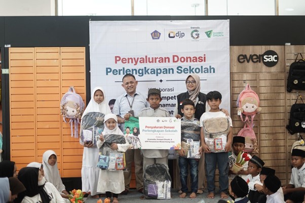 donasischoolkityatimdhuafaddgramedia01 dompet dhuafa