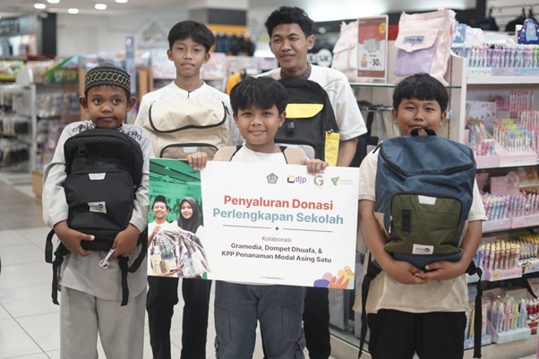 donasischoolkityatimdhuafaddgramedia05 dompet dhuafa