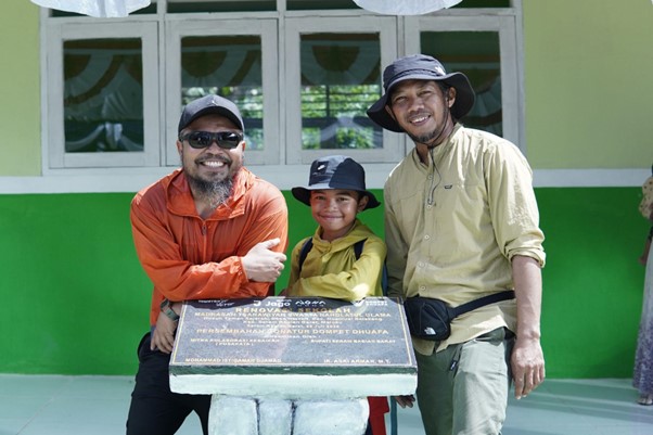 sisirkotapesisirrenovasisekolahmaluku04 dompet dhuafa