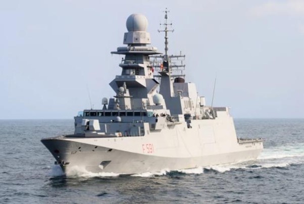 fregat al italia1 dompet dhuafa Fregat AL Italia Virginio Fasan saat berlayar di Laut Mediterania. Kapal ini dikirim untuk mengawal kapal kemanusiaan Armada Sumud Global pada 24 September 2025. (Dok. AL Italia)