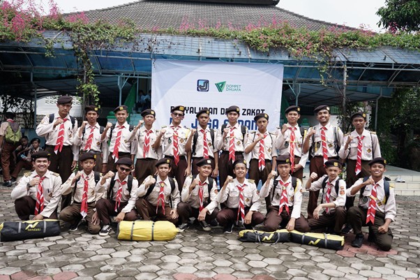 future leadership 20258 dompet dhuafa Siswa-siswi SMART Ekselensia Indonesia Dompet Dhuafa ikuti Pelatihan Dasar Kepemimpinan di Curug Panjang, berkat kolaborasi antara Dompet Dhuafa dan PT Jasa Sarana.