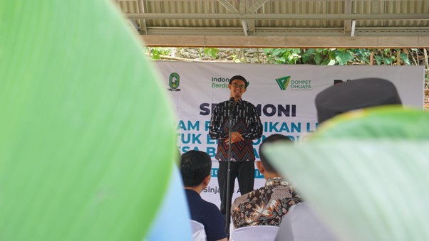 plndompetdhuafaliterasidigitalsinjai02 dompet dhuafa