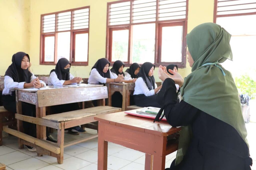 bantuanuntukguruhonorerptjasminenaturalkosmetik3 dompet dhuafa
