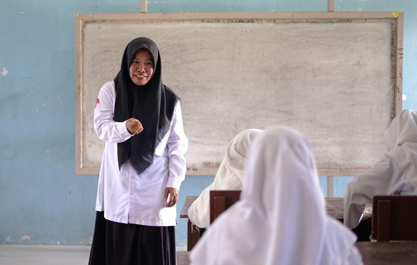 bantuan untuk guru honorer di natuna1 dompet dhuafa Suasana kegiatan belajar mengajar di MTs Madinatunnajah, Desa Binjai, Kecamatan Bunguran Barat, Kabupaten Natuna, Kepulauan Riau.
