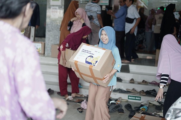 penyaluran zakat pt adev dompet dhuafa