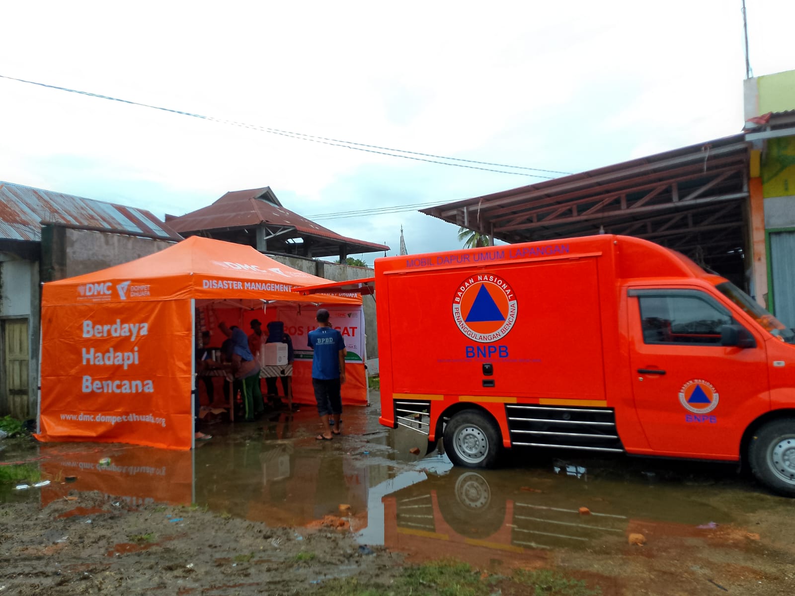respons bencana pulau sumatra 2 dompet dhuafa