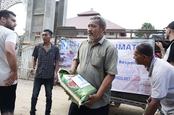 bantuan bahan pangan untuk aceh5 dompet dhuafa