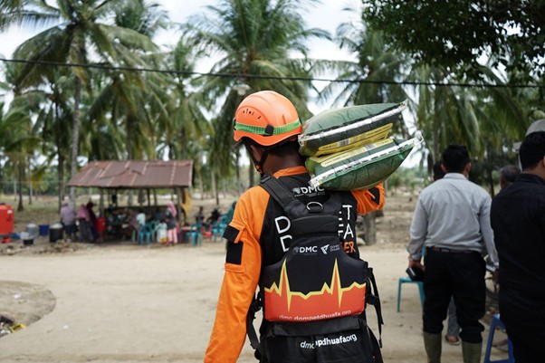 bantuan bahan pangan untuk aceh7 dompet dhuafa