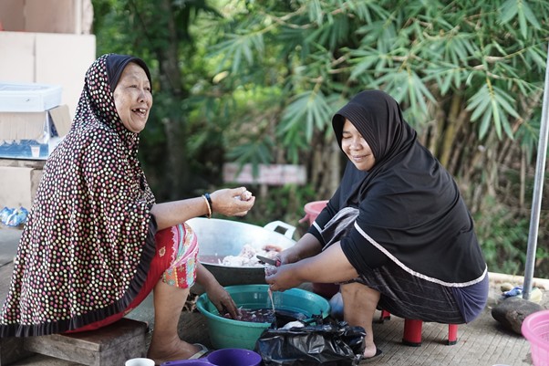 chef irsyaf masak untuk penyintas galodo sumbar4 dompet dhuafa