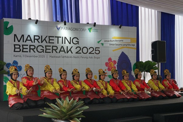marketing bergerak 20254 dompet dhuafa Sambutan Tari Saman dari para siswa Madrasah Tahfidz An-Nashr Parung.
