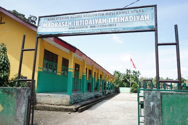 perjuangan guru di pelosok sumsel6 dompet dhuafa