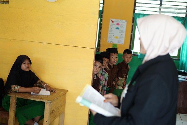 perjuangan guru di pelosok sumsel8 dompet dhuafa
