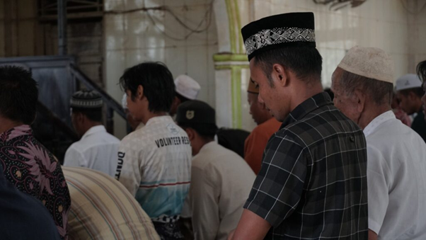 salatjumatpertamadiacehusaibencana3 dompet dhuafa