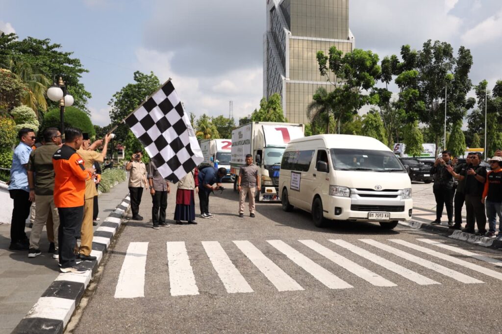 pelepasan bantuan untuk sumatera dompet dhuafa