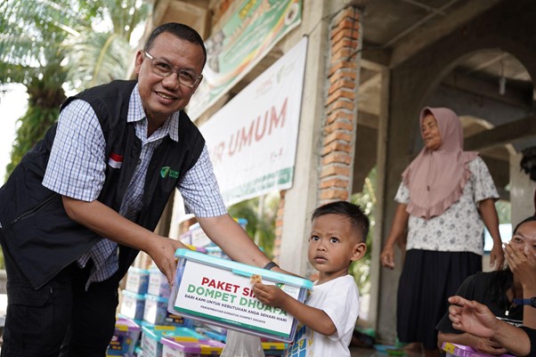 ahmadjuwainidistribusikanbantuanuntuksumatera13 dompet dhuafa