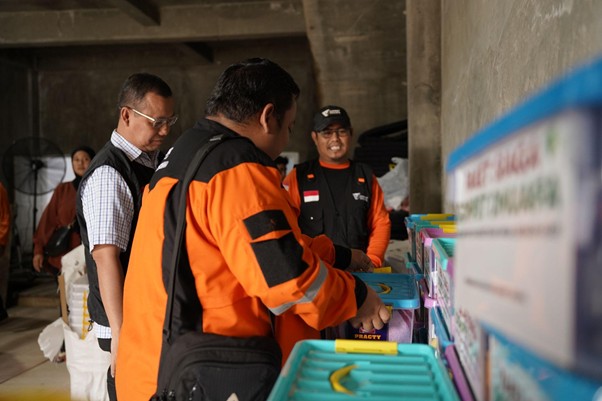 ahmadjuwainidistribusikanbantuanuntuksumatera2 dompet dhuafa