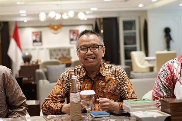 audiensi bersama menteri kebudayaan ri5 dompet dhuafa Rahmat Riyadi menyampaikan pandangannya tentang potensi-potensi pelestarian budaya dan pemberdayaan masyarakat Indonesia.