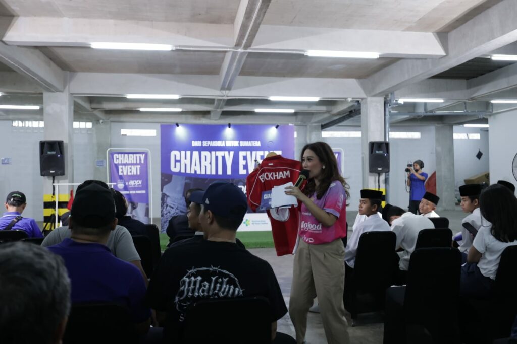 charity event persib 3 dompet dhuafa Lelang jersey dalam gelaran Charity Event "Sepakbola untuk Sumatra" oleh Persib dan APPI.
