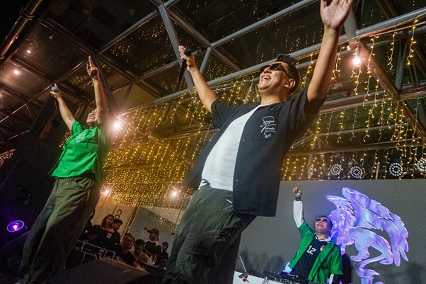 kebahagiaan pejuang rupiah di tarhib ramadan 144718 dompet dhuafa Penampilan Souljah Karaoke Set.