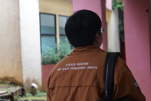 penerima manfaat beasiswa etos id3 dompet dhuafa Raden Achmad Zildhan Frans Bestand penerima manfaat beasiswa ETOS ID, Mahasiswa Sistem Informasi Tahun Ketiga UIN Jakarta, Selasa (20/01/2026).
