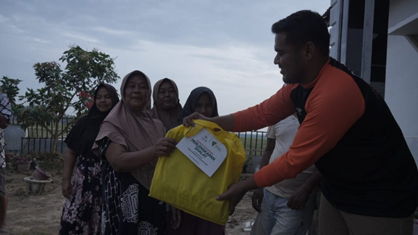 perlengkapan ibadah untuk penyintas bencana di aceh1 dompet dhuafa