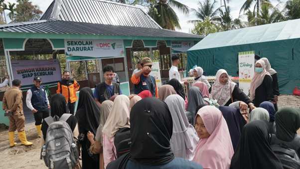 sekolah darurat dompet dhuafa di aceh2 dompet dhuafa