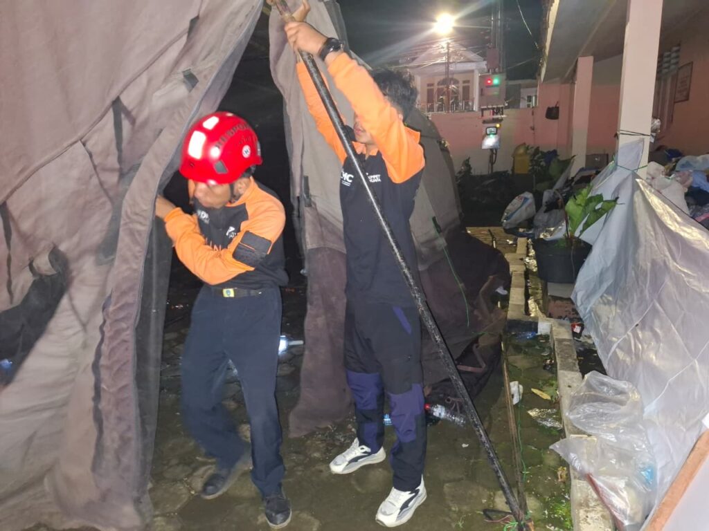 respons bencana bandung barat 2 dompet dhuafa