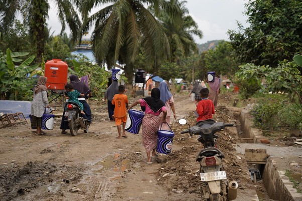 bantuan kemanusiaan mowilex10 dompet dhuafa