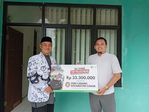 pgri cisauk peduli sumatera1 dompet dhuafa
