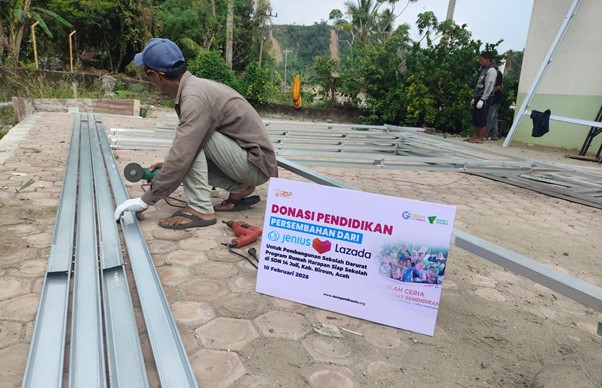 sekolah darurat jenius dan lazada di bireun1 dompet dhuafa