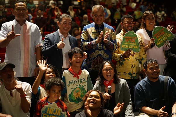 sineklopedia 20268 dompet dhuafa Sesi foto bersama.