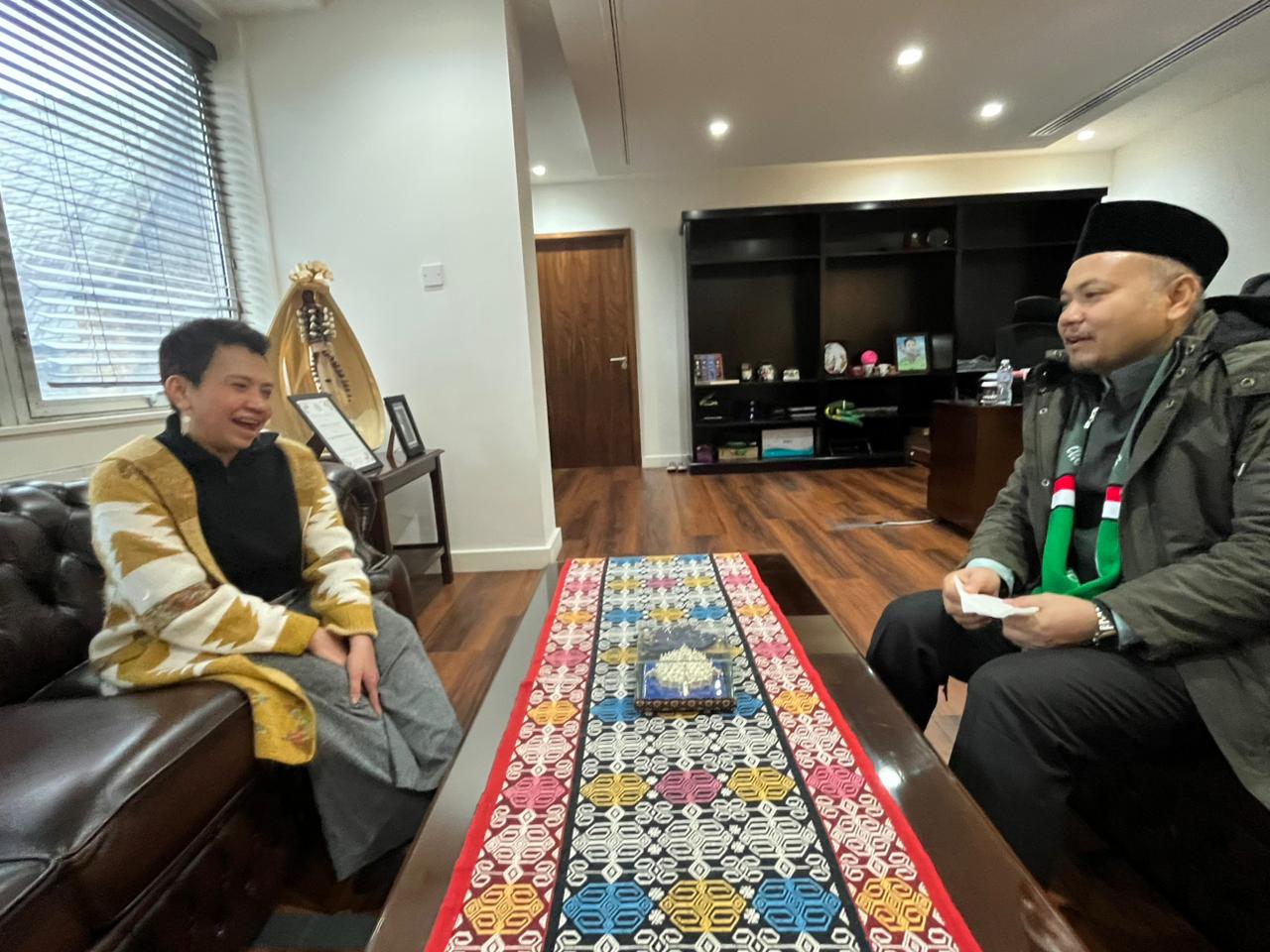 bahrul ulum dai ambassador dompet dhuafa untuk penugasan di london inggris dompet dhuafa Bahrul Ulum, Dai Ambassador Dompet Dhuafa untuk penugasan di London, Inggris.