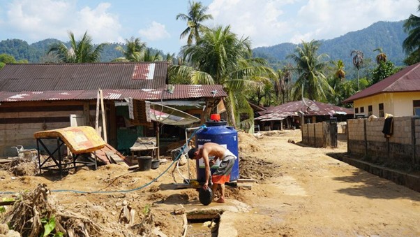 pipanisasi air bersih pascabanjir4 dompet dhuafa