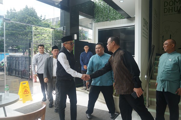 relaunchinglembagasertifikasiprofesidompetdhuafa1 dompet dhuafa