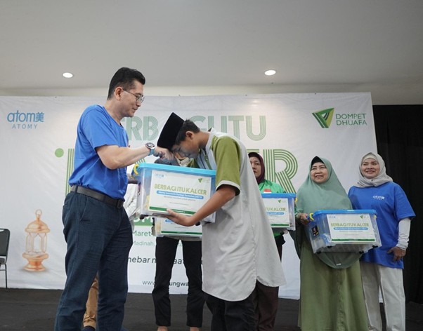 atomy x dompet dhuafa1 dompet dhuafa