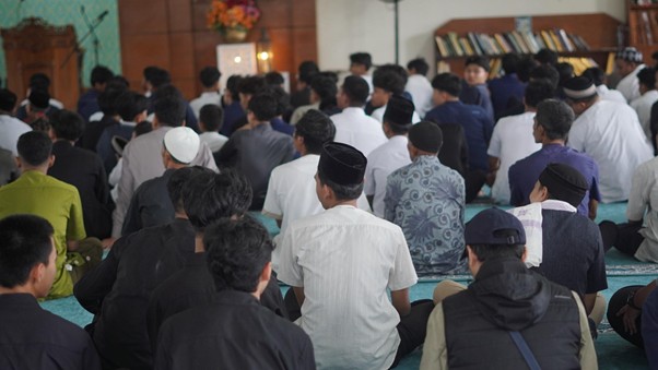 donasi sma dwiwarna untuk sumatera8 dompet dhuafa