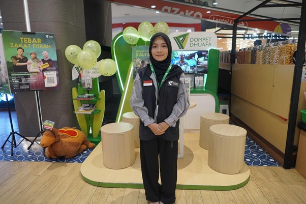 kisah fundraiser konter 4 dompet dhuafa