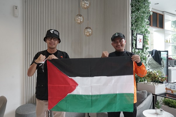 tim kemanusiaan gaza ke mesir 3 dompet dhuafa Tim kemanusiaan Dompet Dhuafa untuk Gaza yang akan berangkat ke Mesir untuk menyalurkan bantuan.
