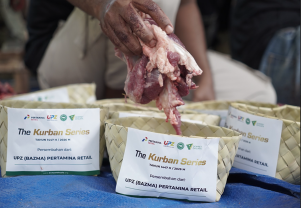 Hands handling raw meat above woven baskets labeled 'The Kurban Series' for distribution.