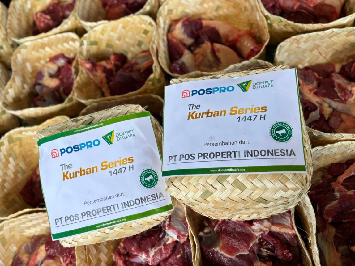 img20260604wa0002jpg dompet dhuafa Woven baskets filled with kurban meat, each labeled 'The Kurban Series 1447 H' with POSPRO and PT POS PROPERTI INDONESIA branding.