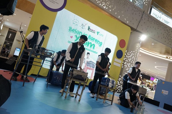 belanja bareng yatim trans studio mall cibubur 2 dompet dhuafa Trashic Smart Ekselensia meriahkan program Belanja Bareng Yatim kolaborasi Dompet Dhuafa dan SIT Nurul Akbar, pada Rabu (1/7/2026).